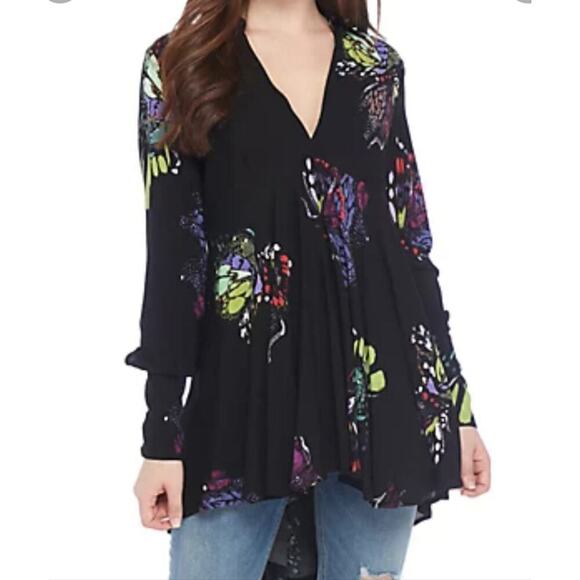 FREE PEOPLE FIELD OF BUTTERFLIES TUNIC SIZE XS (OVERSIZED) - Picture 1 of 10